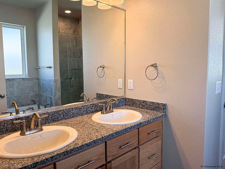3326 Thomas Rd photo 5