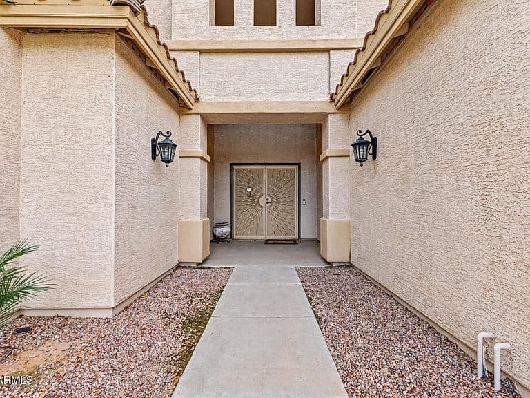 4067 E County Down Dr photo 4