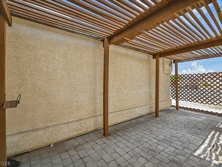 4290 Ripple River Ave photo 5
