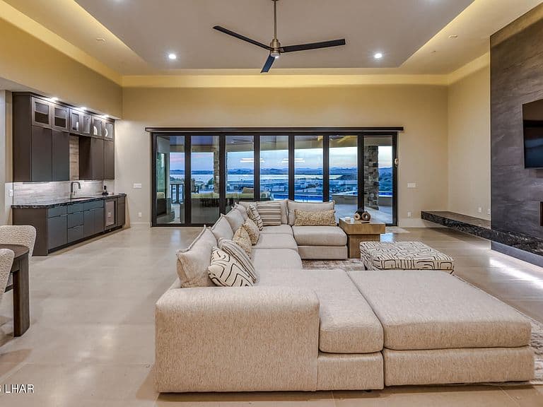 1601 Sailing Hawk Dr #106 photo 5