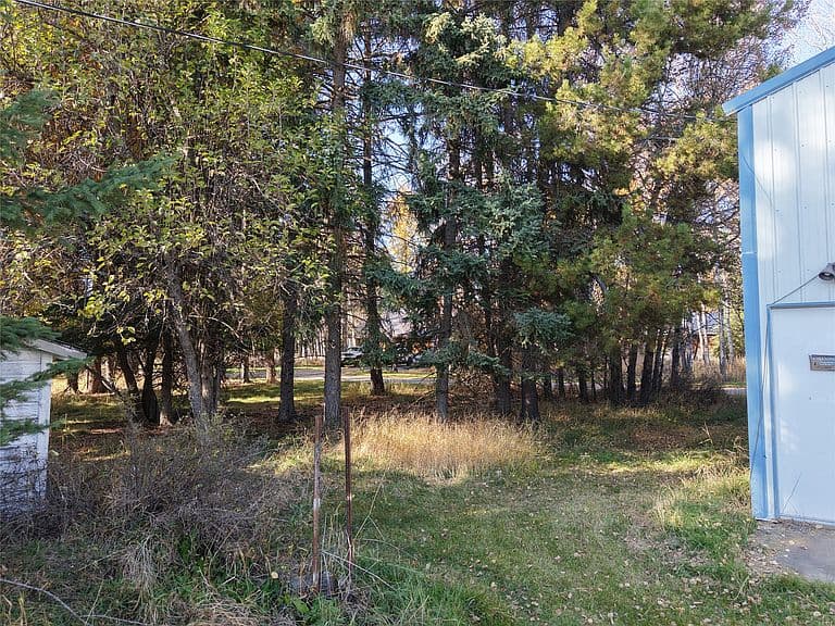 303 Texas Ave photo 5