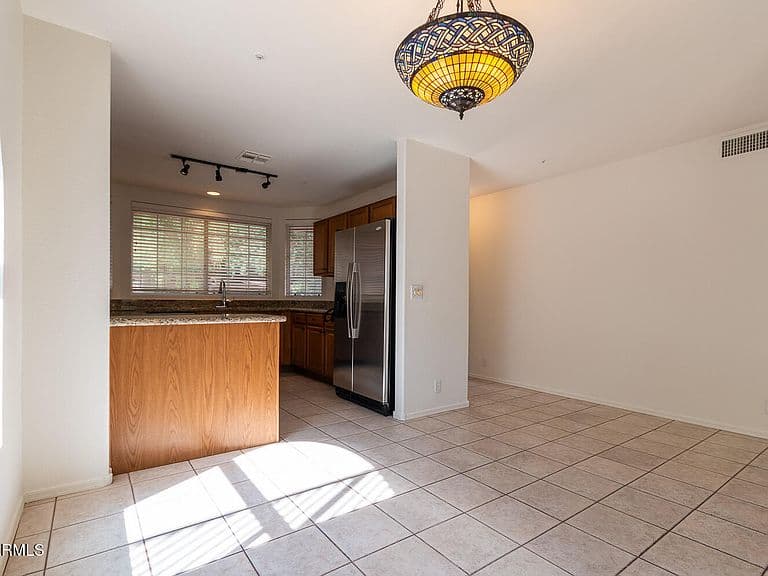 7650 E Williams Drive Unit 1058 photo 4
