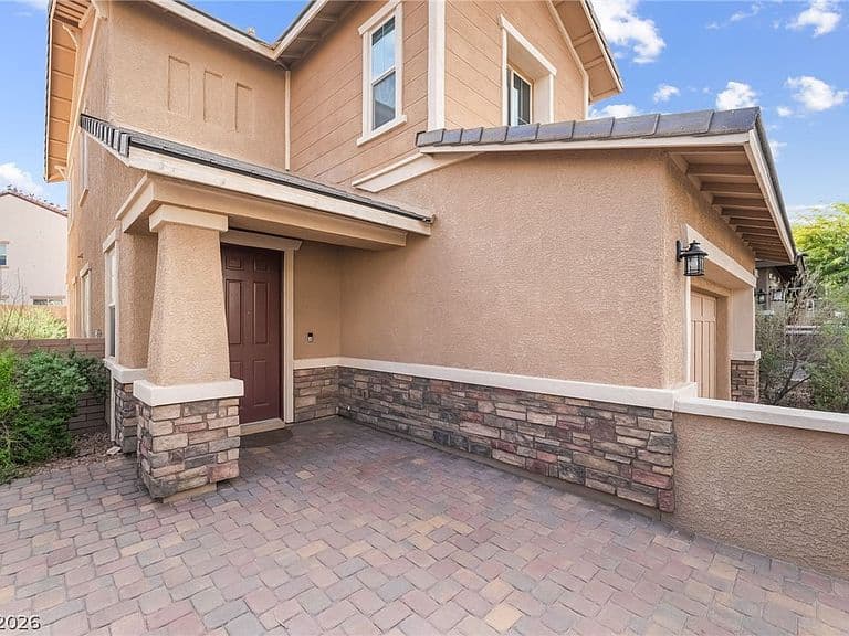 470 Fortissimo St photo 2