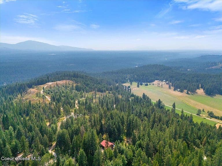 1040 Salee Creek Rd photo 5