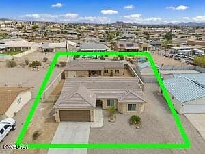 1636 Topaz Dr photo 1