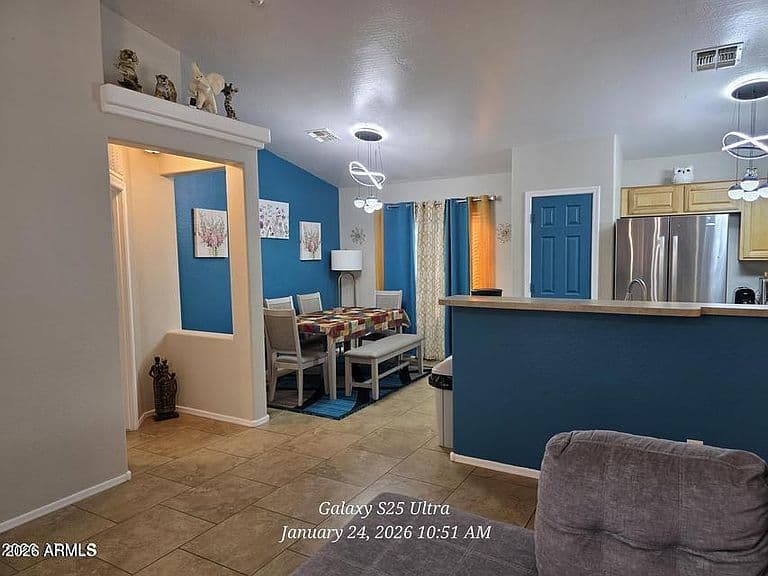 24243 N CARGO Avenue photo 3