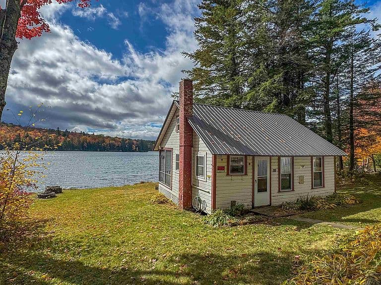 311 Lake Road photo 2
