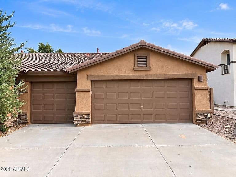 2689 E KAIBAB Place photo 2