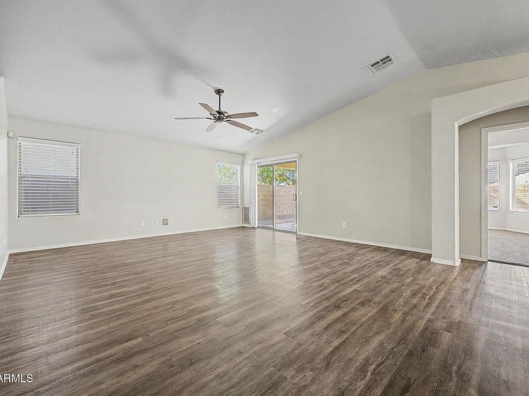 3776 W SOUTH BUTTE Road photo 2