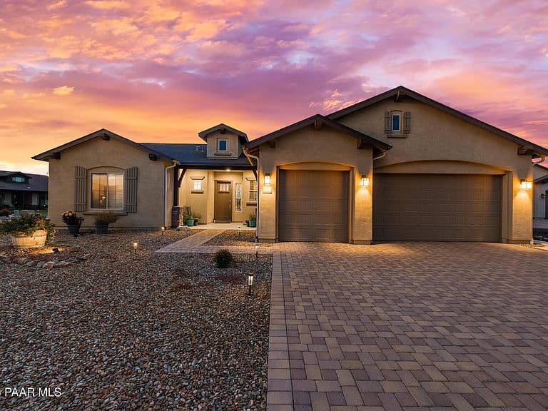 7700 E Serenade Cir photo 4