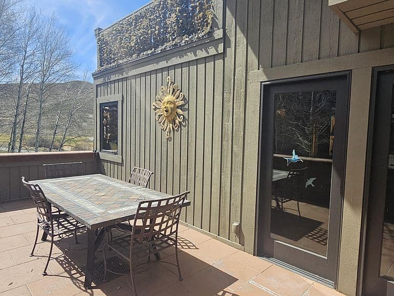 117 Skyline Dr photo 3