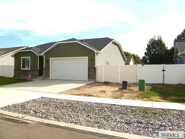 5054 Jake Ave photo 1