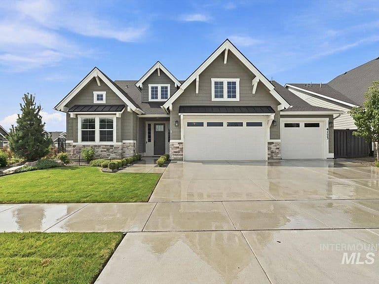 4173 N Bolero Ave photo 2