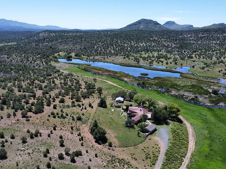 4820 Fort Rock Rd photo 1