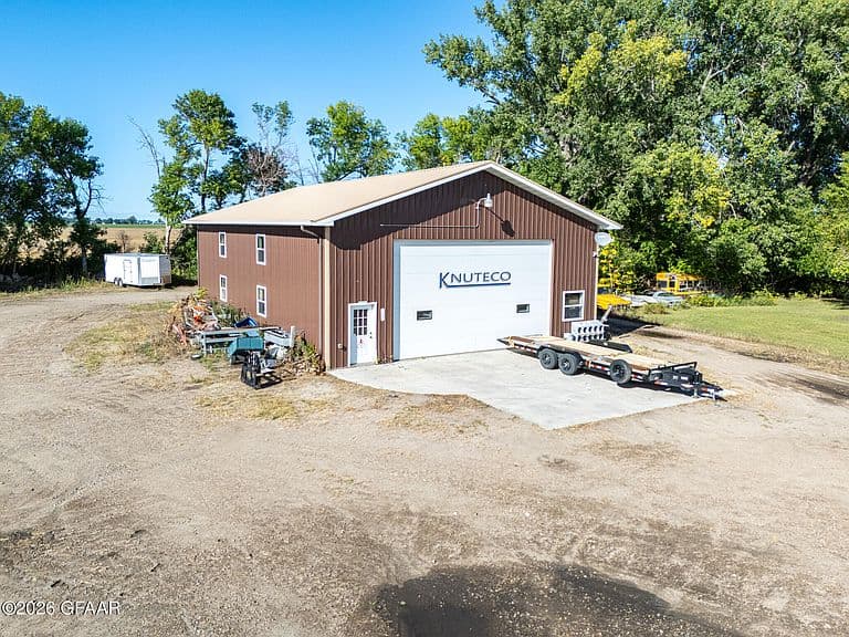 27152 230th St SW photo 2