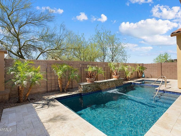 12047 W RED HAWK Drive photo 1