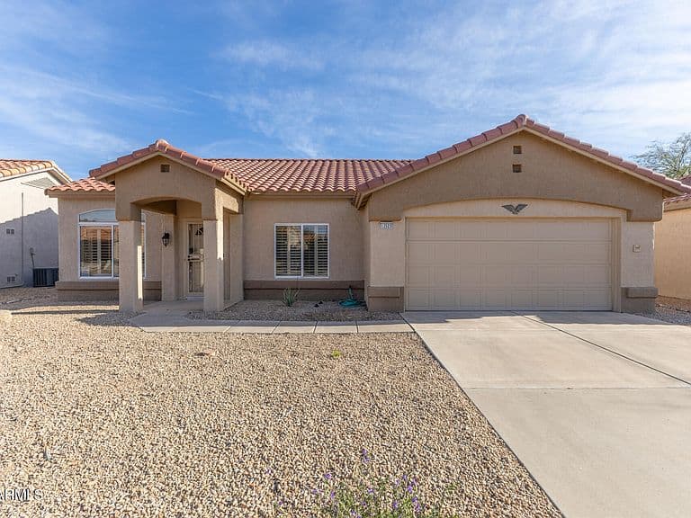 13523 W CAVALCADE Drive photo 1
