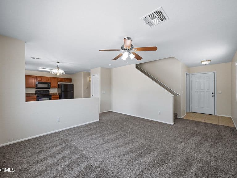 41294 W Pryor Lane photo 5