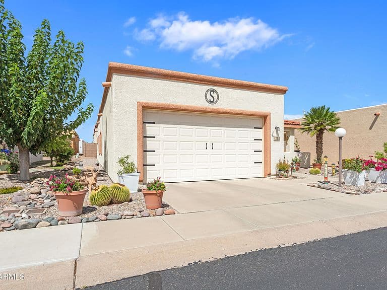 258 S Taylors Trail photo 4