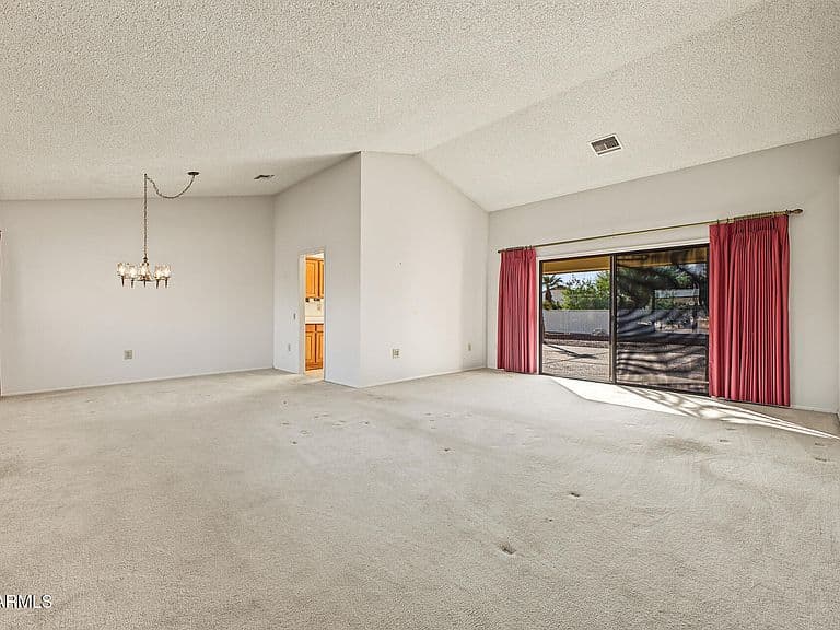13617 W GEMSTONE Drive W photo 5