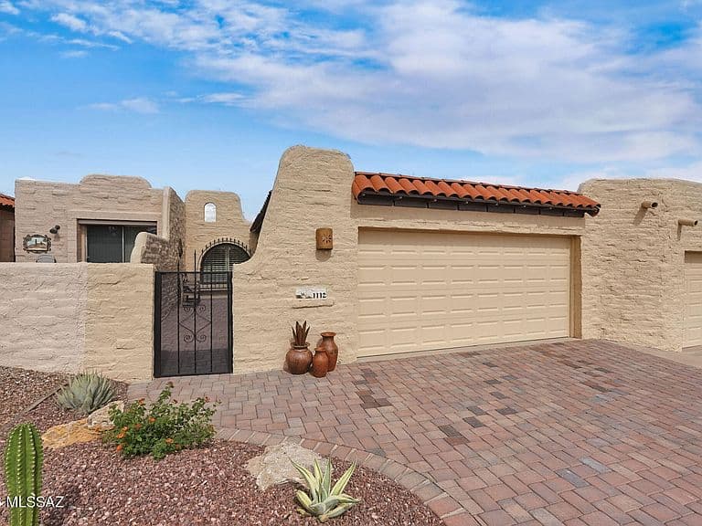 1112 W Circulo Del Norte photo 1