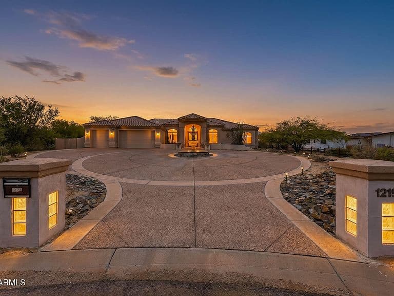 12198 E DOUBLETREE RANCH Road photo 3