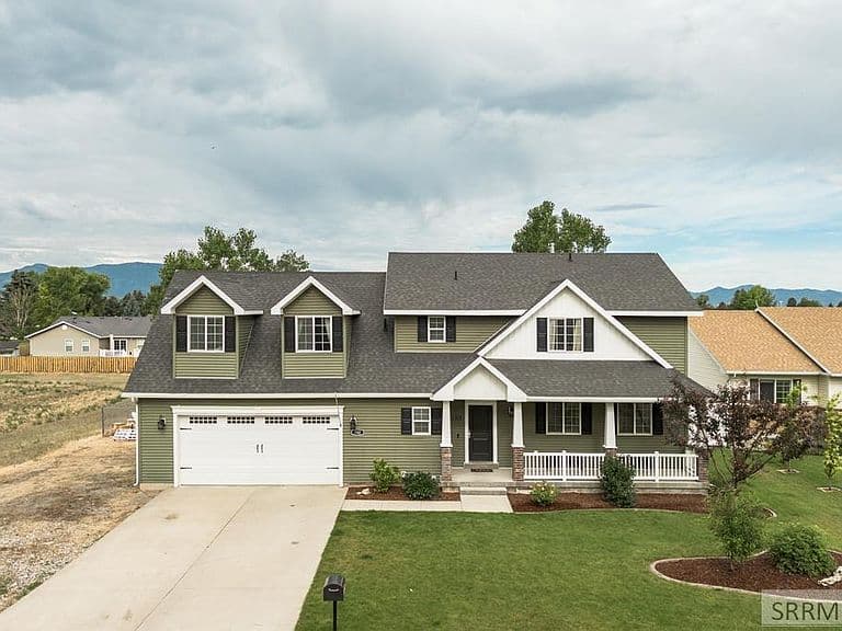 182 Merrill Way photo 2