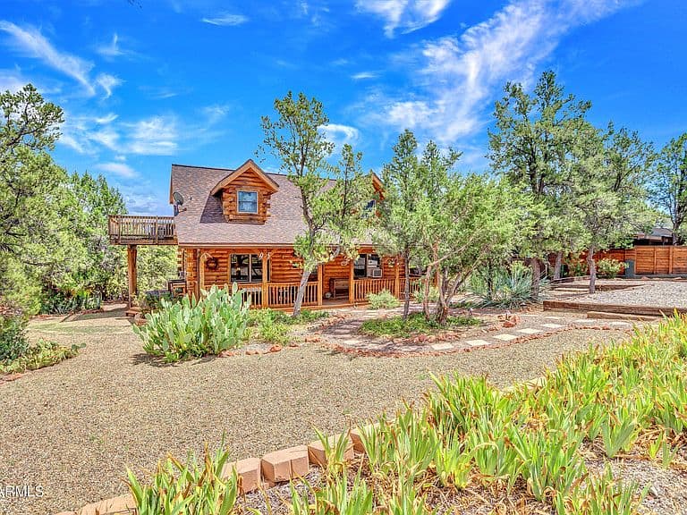 94 JUNIPER Drive photo 3