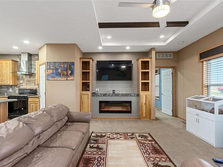 3625 Nellie Christine Dr photo 5