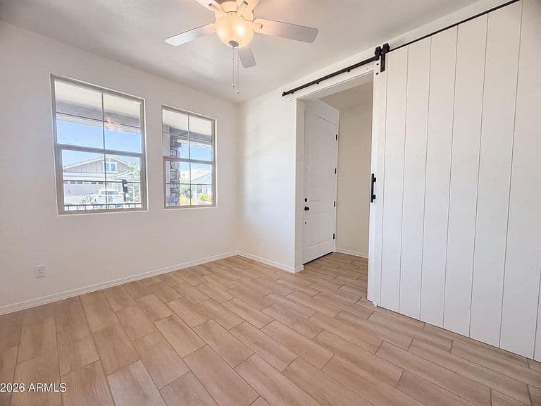 2831 W RAINBOW Drive photo 4