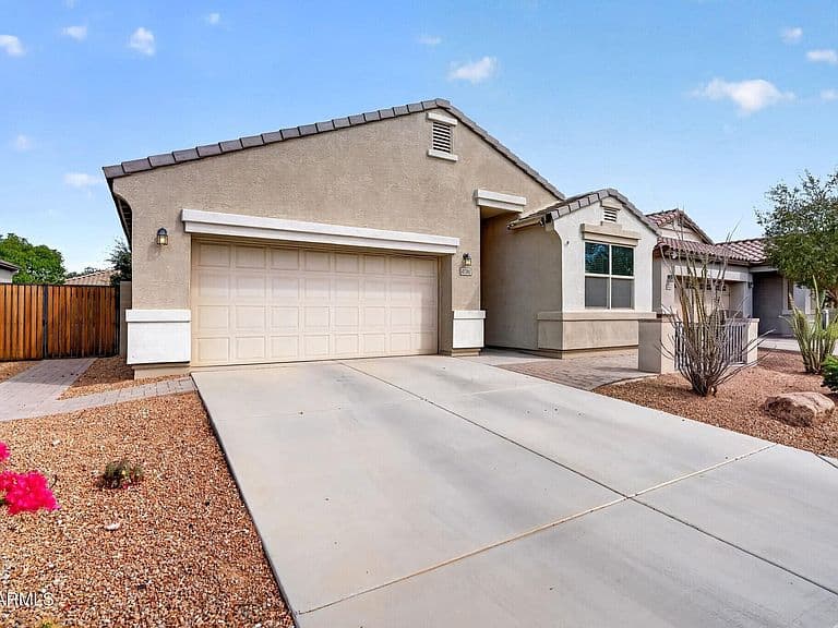 41380 W WILLIAMS Way photo 1