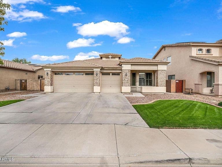 14432 W Hearn Rd photo 2