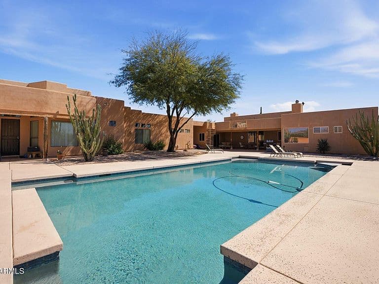 5938 E WINDSTONE Trail photo 4