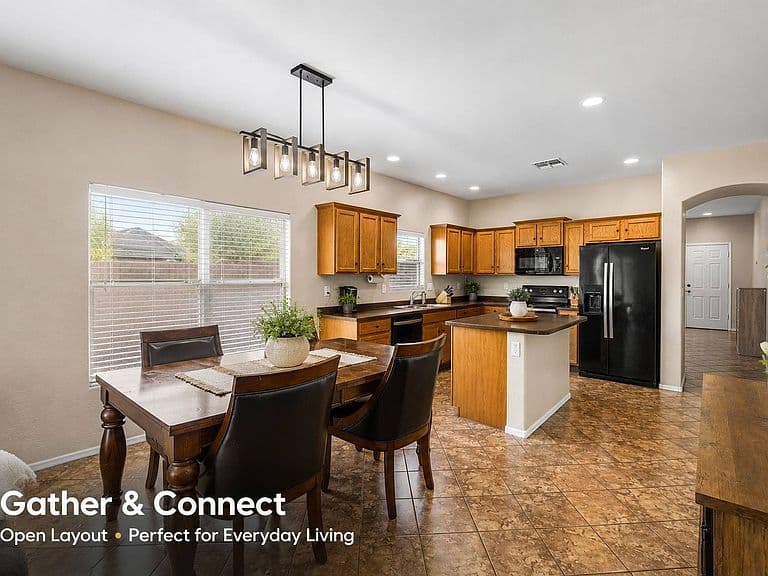 33425 N Roadrunner Ln photo 5