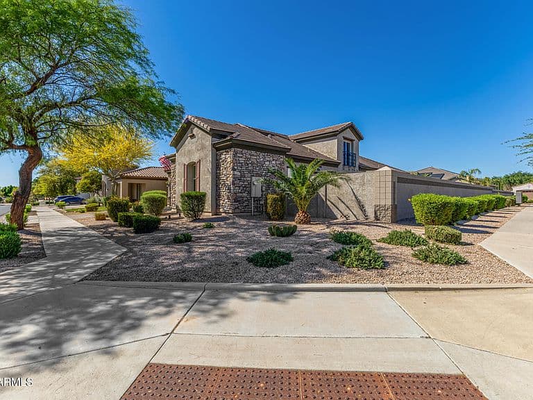 22186 E CREEKSIDE Drive photo 5