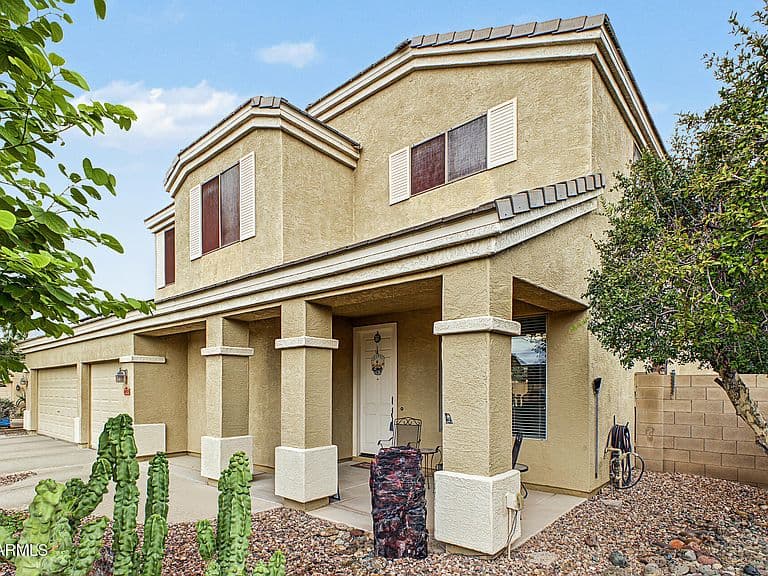 4998 E KARSTEN Drive photo 3