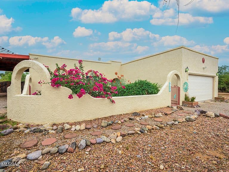 7890 S Avenida Bonita photo 3