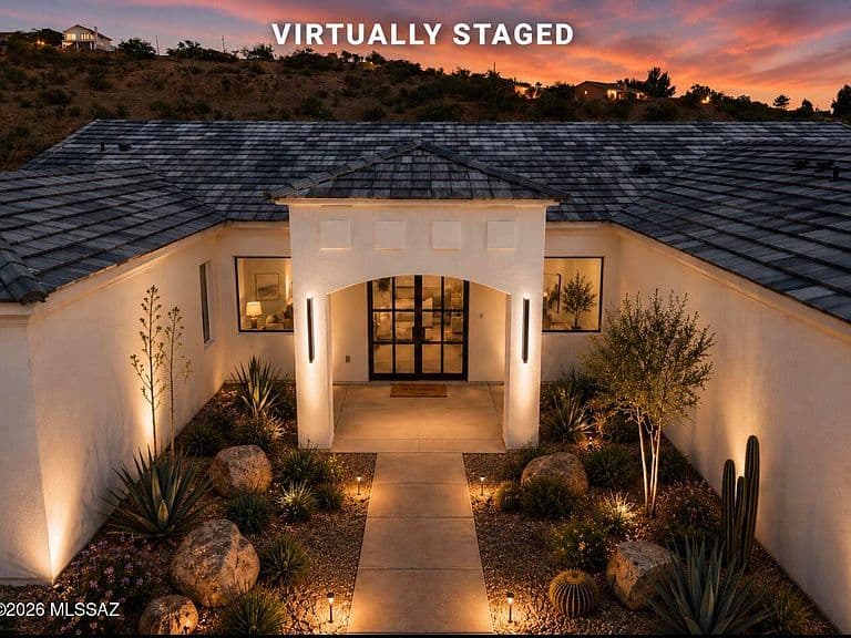 419 Rio Rico Dr photo 3