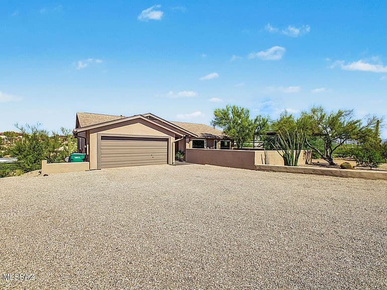 3960 W El Camino Del Cerro photo 3