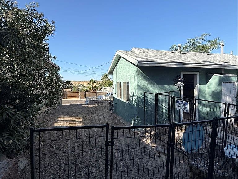 625 Court Street photo 4