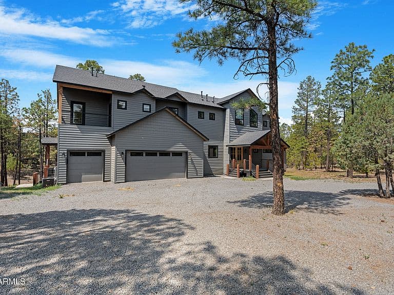 2238 W Country Club Drive photo 3