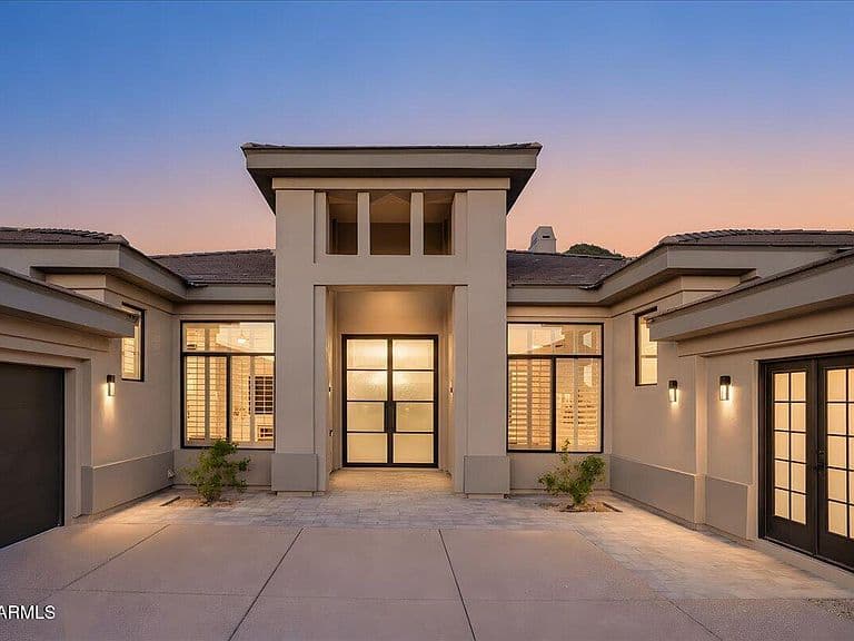 11392 E CARIBBEAN Lane photo 2