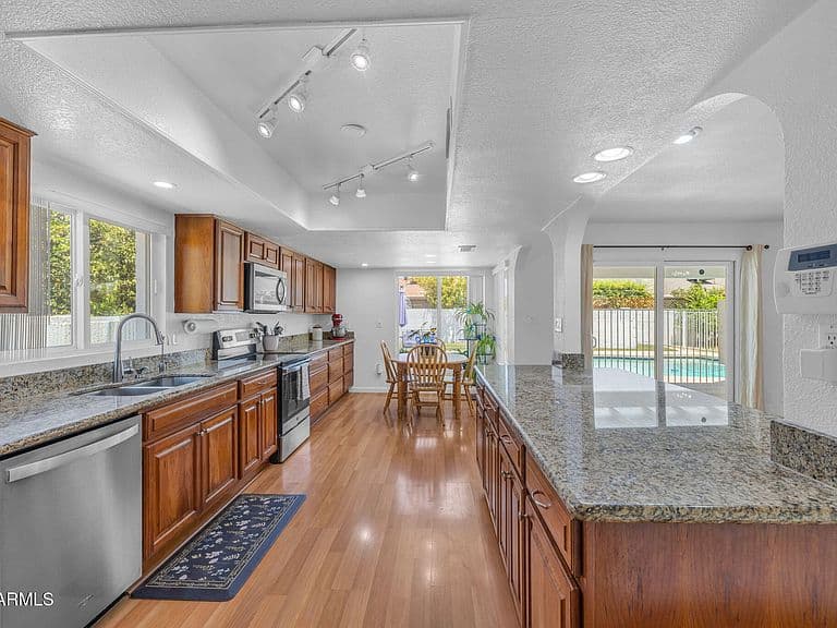 4910 E PRESIDIO Road photo 5