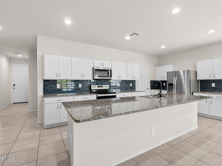 36164 W SAN SISTO Avenue photo 2