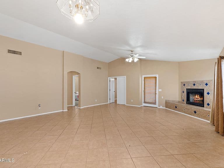 4670 CHAPARRAL Loop photo 4