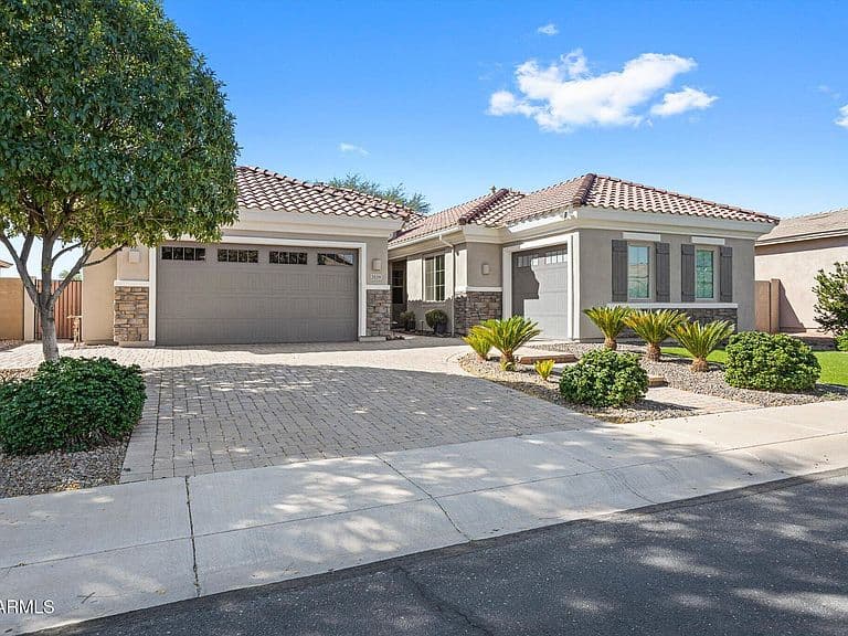 3539 E BALSAM Drive photo 4