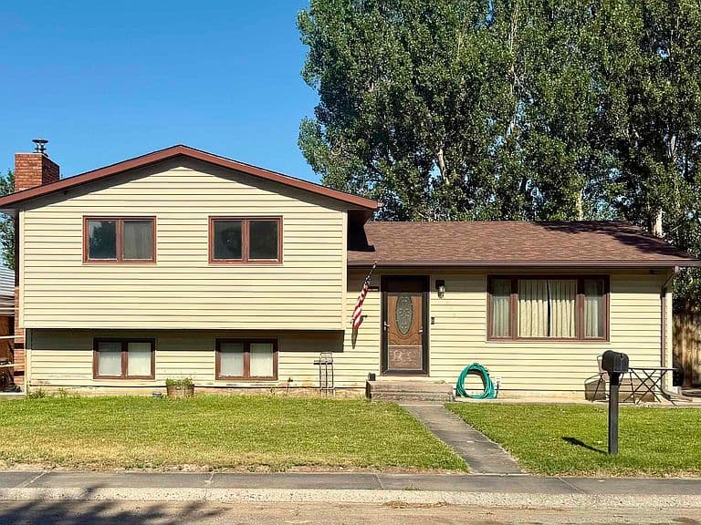1808 Crest Way photo 1