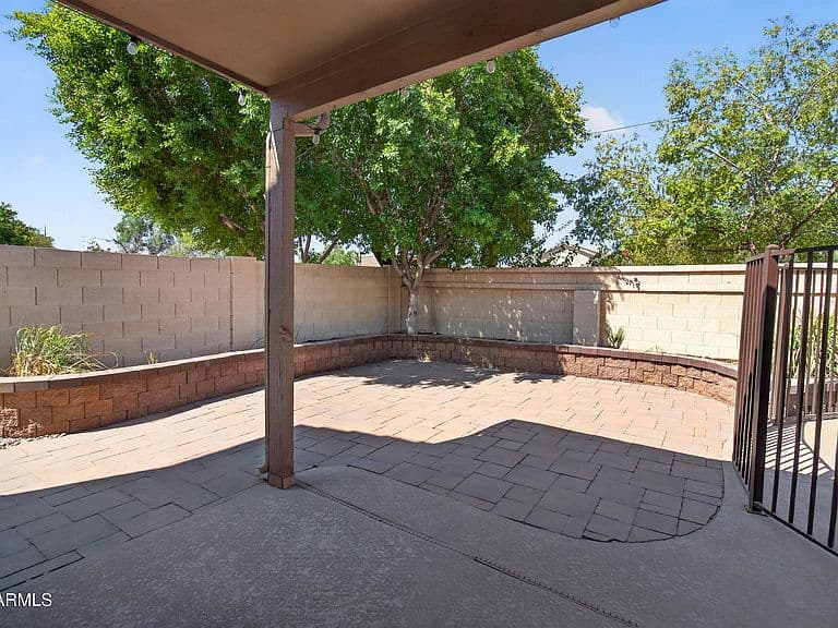 1080 N ASPEN Drive photo 5