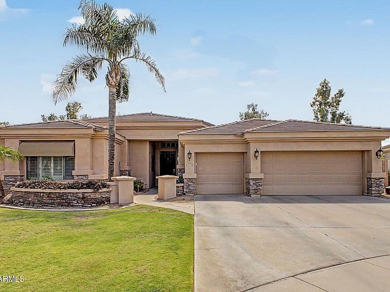 4611 S AMBROSIA Court photo 1
