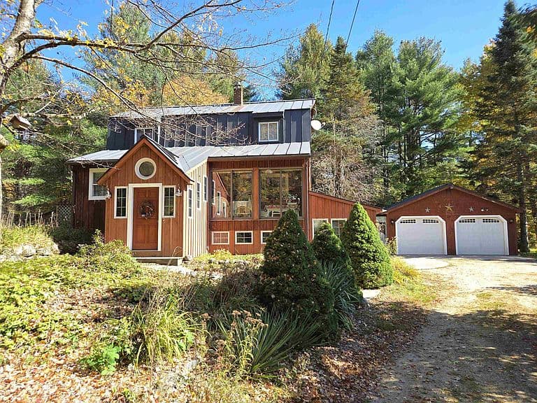 643 Cooledge Road photo 1